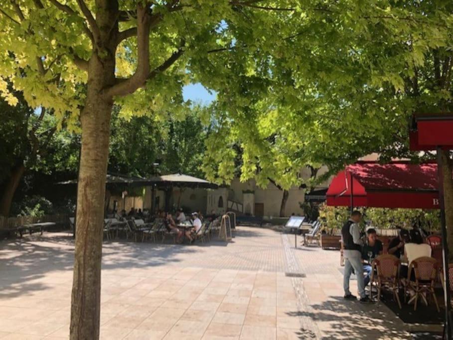 Nice Flat St Germain En Laye Centre 30 Minutes To Paris Saint-Germain-en-Laye Exteriör bild